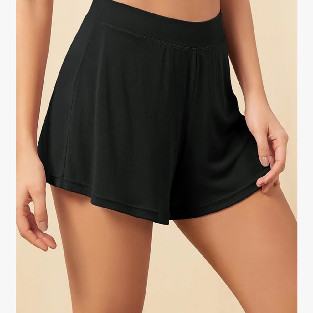 Ododos Women's Athletic Black Shorts.